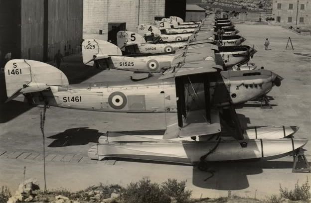 http://i969.photobucket.com/albums/ae172/JDK-3/DarrylsFlyingBoats/Fairy3F202FBSqnMalta1932x.jpg