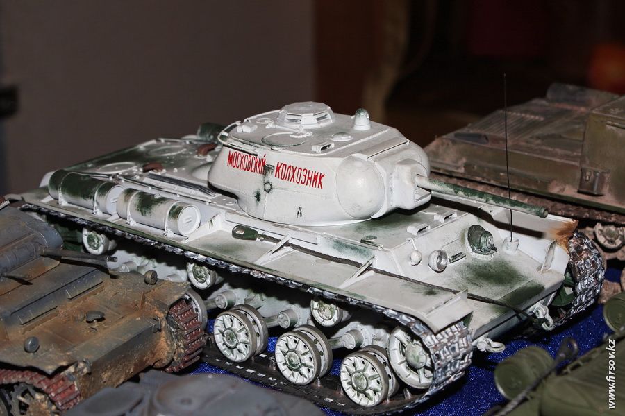 photo scale_model32_zps729af8d3.jpg